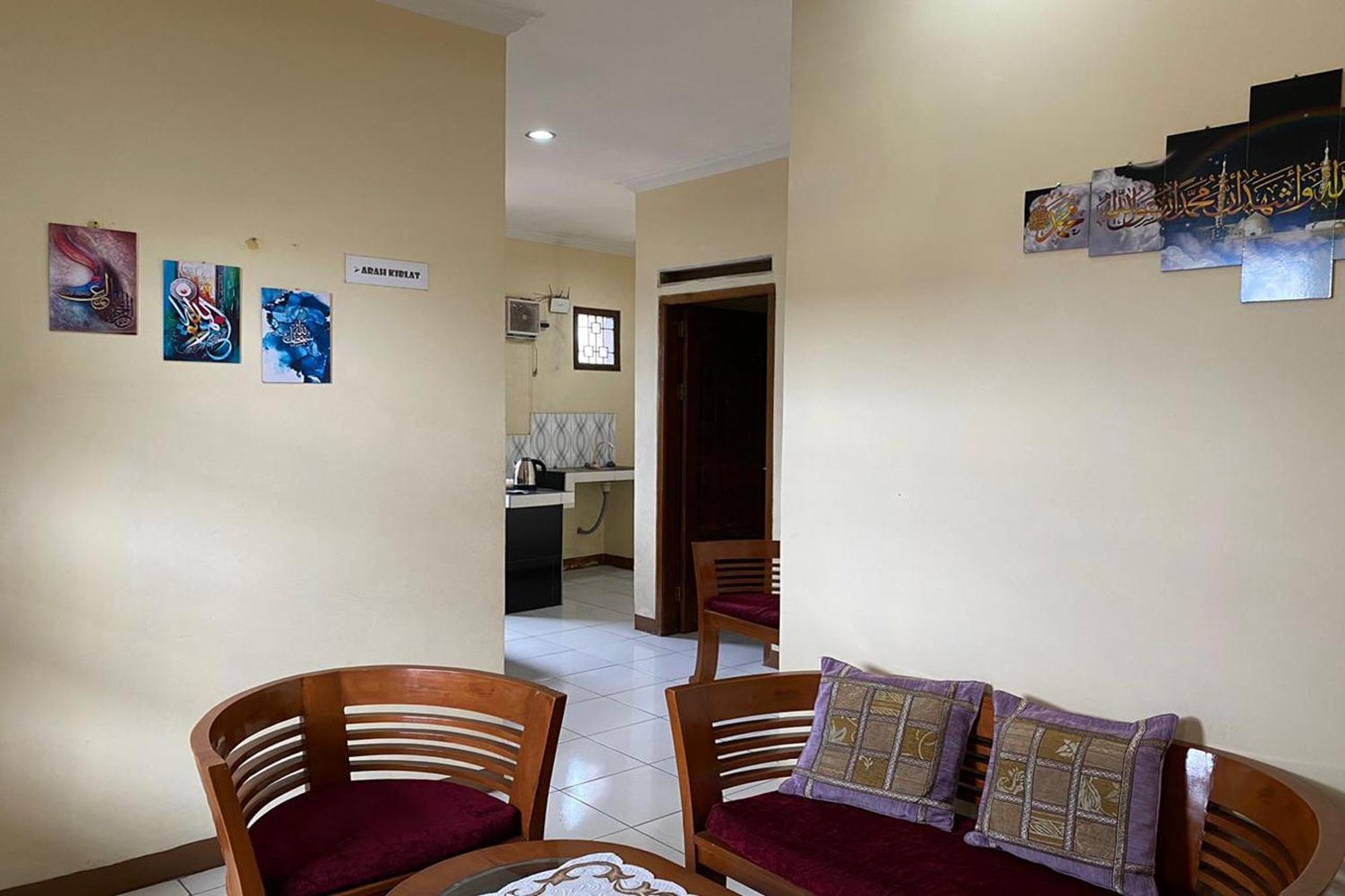Villa Buana Graha Syariah Бандунг Екстериор снимка
