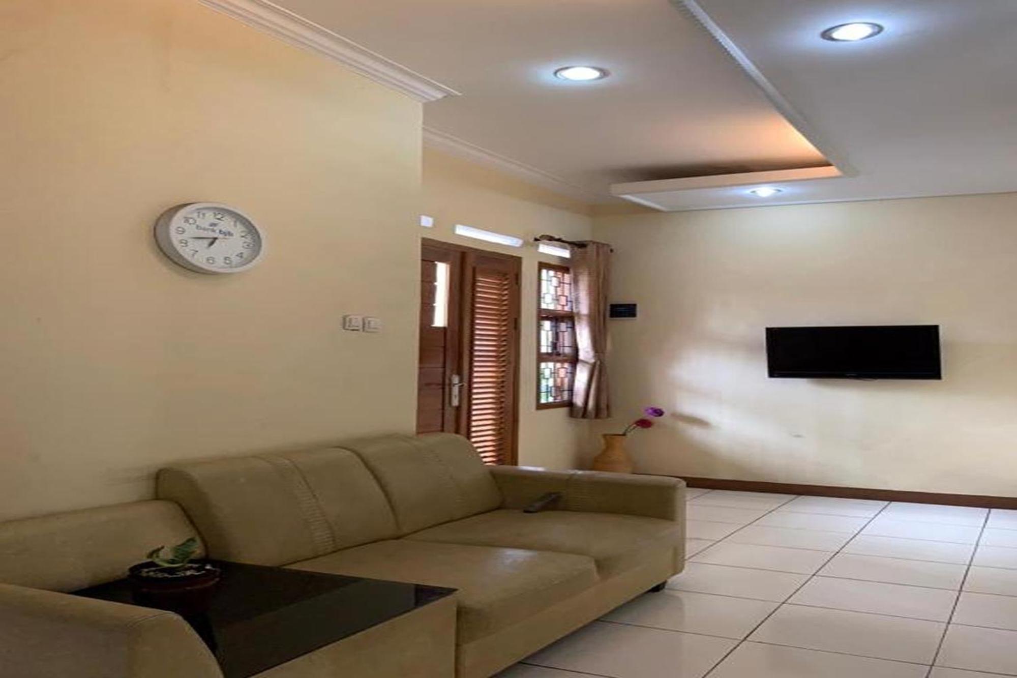 Villa Buana Graha Syariah Бандунг Екстериор снимка