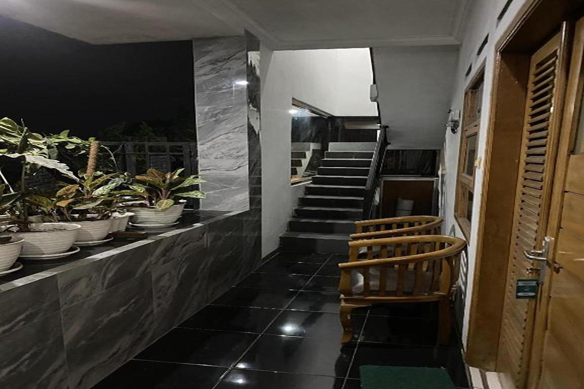 Villa Buana Graha Syariah Бандунг Екстериор снимка